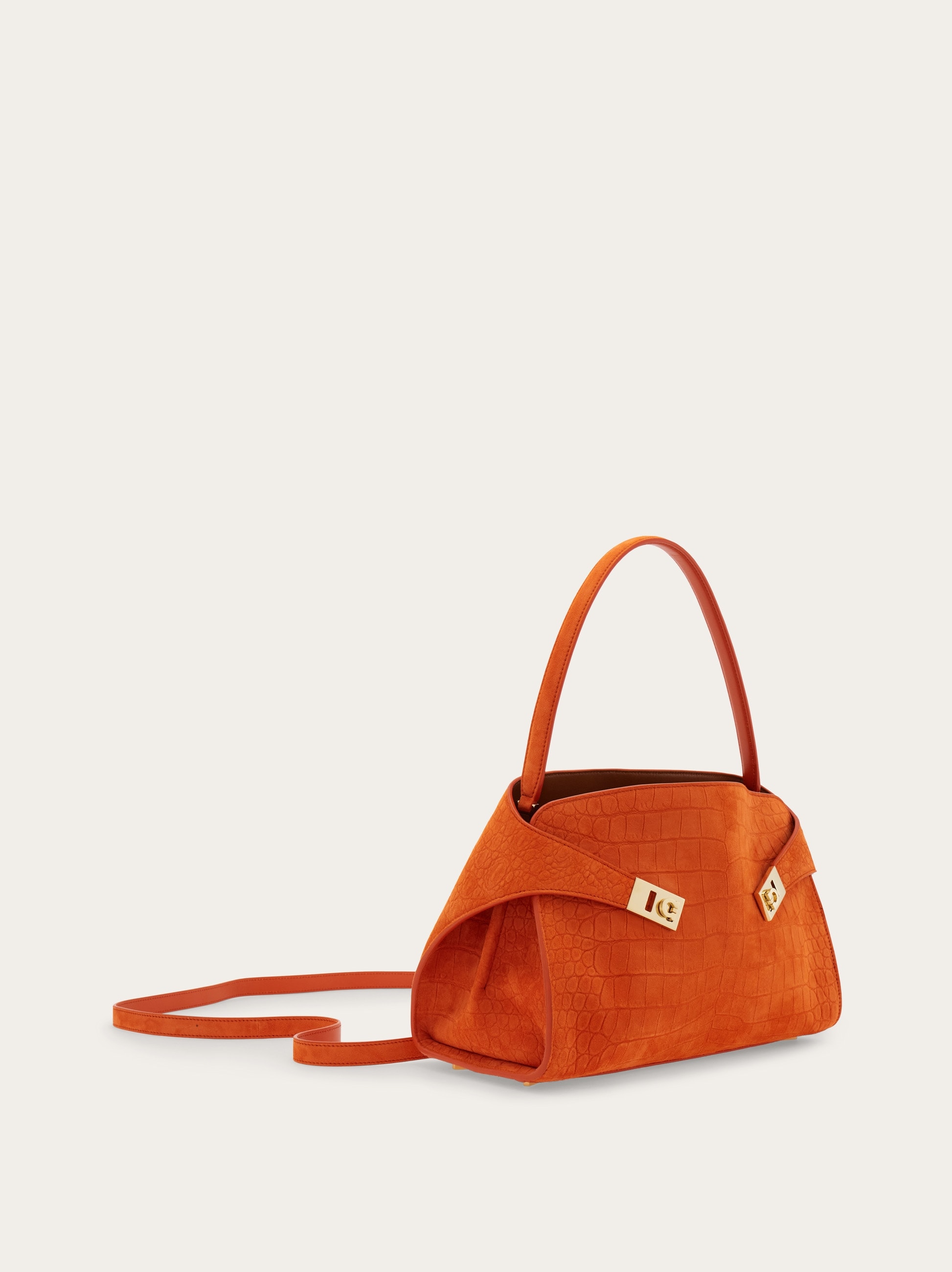 Hug ソフト ワンショルダーバッグ(M) - ウィメンズ | Ferragamo