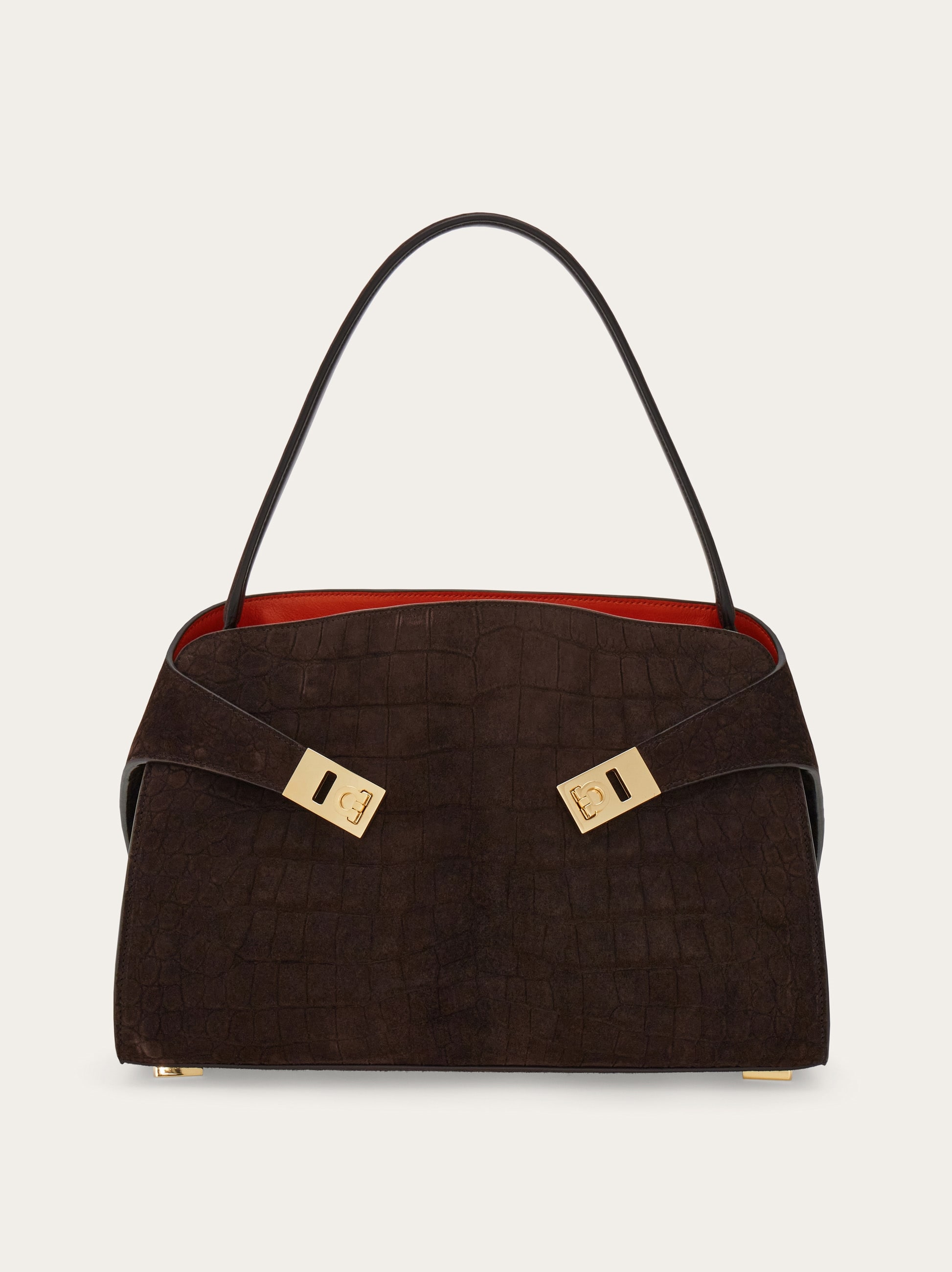 Hug Soft shoulder bag (M) - Women | Ferragamo