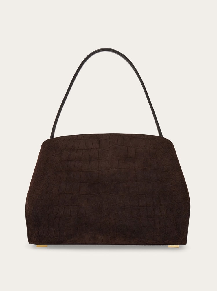 Hug soft shoulder bag (M) Gallery image 5