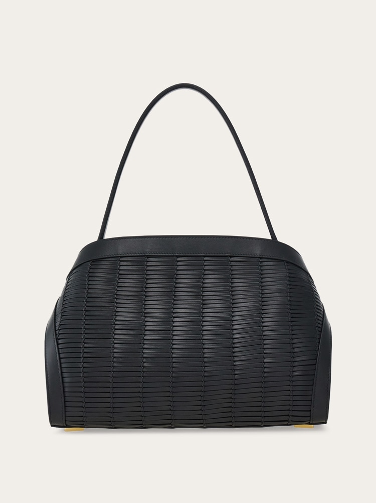 Hug handbag (M) Gallery image 3