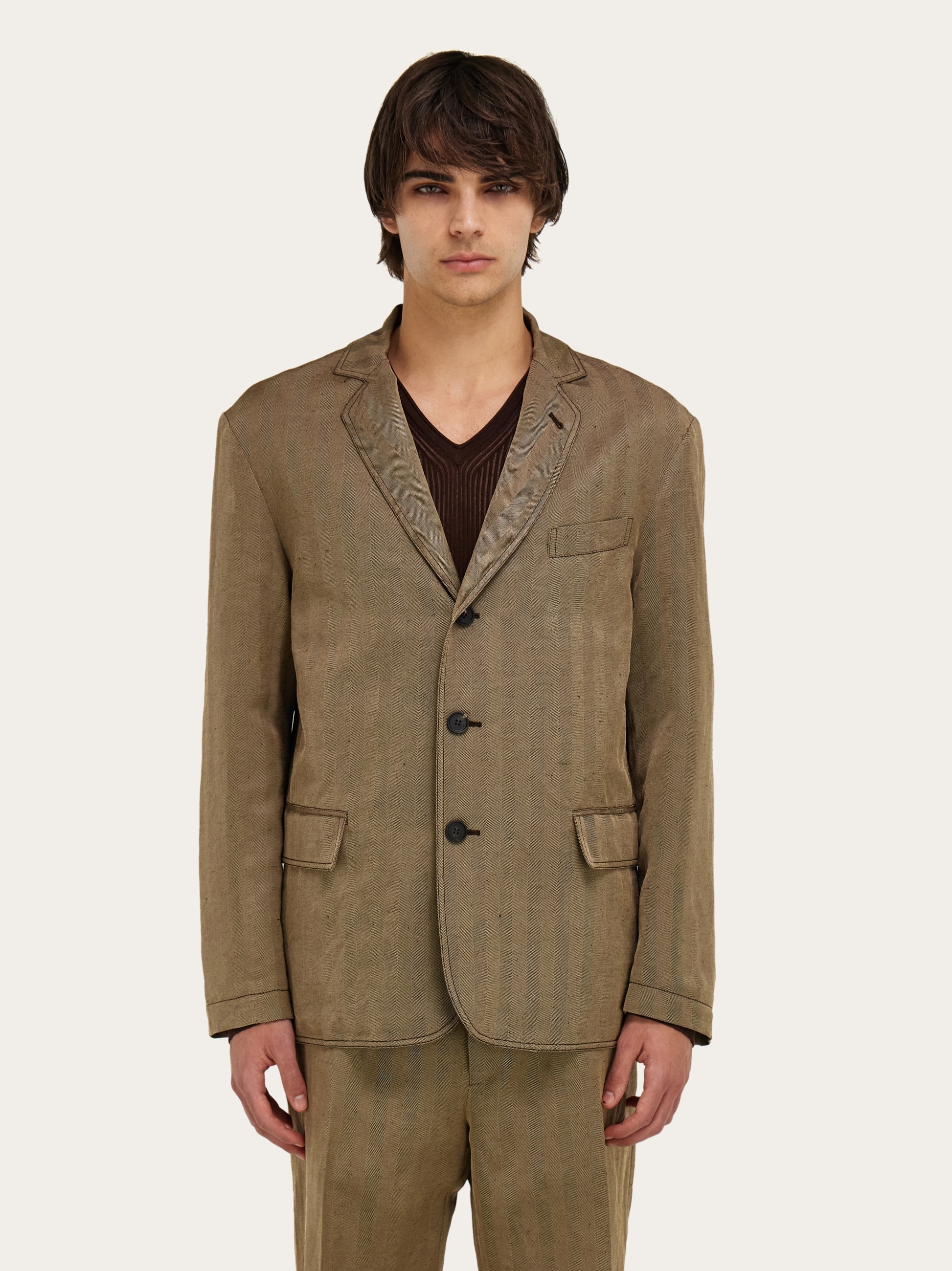 【クリーニング済】Salvatore Ferragamoノーカラージャケット シングルブレストジャケット - メンズ | Ferragamo