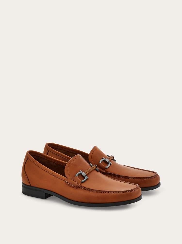 Gancini ornament loafer Gallery image 2