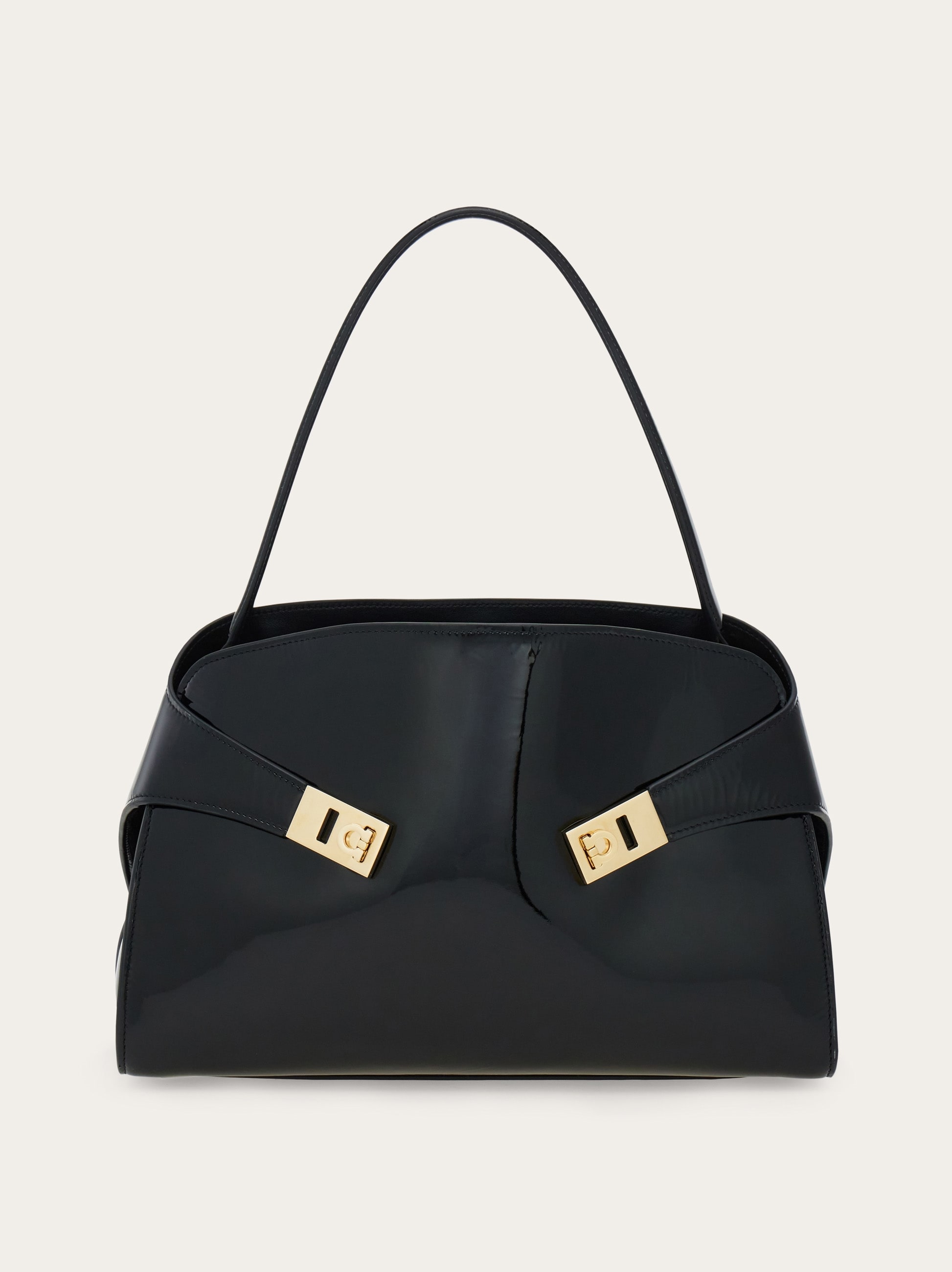 Hug ソフト ワンショルダーバッグ(M) - ウィメンズ | Ferragamo