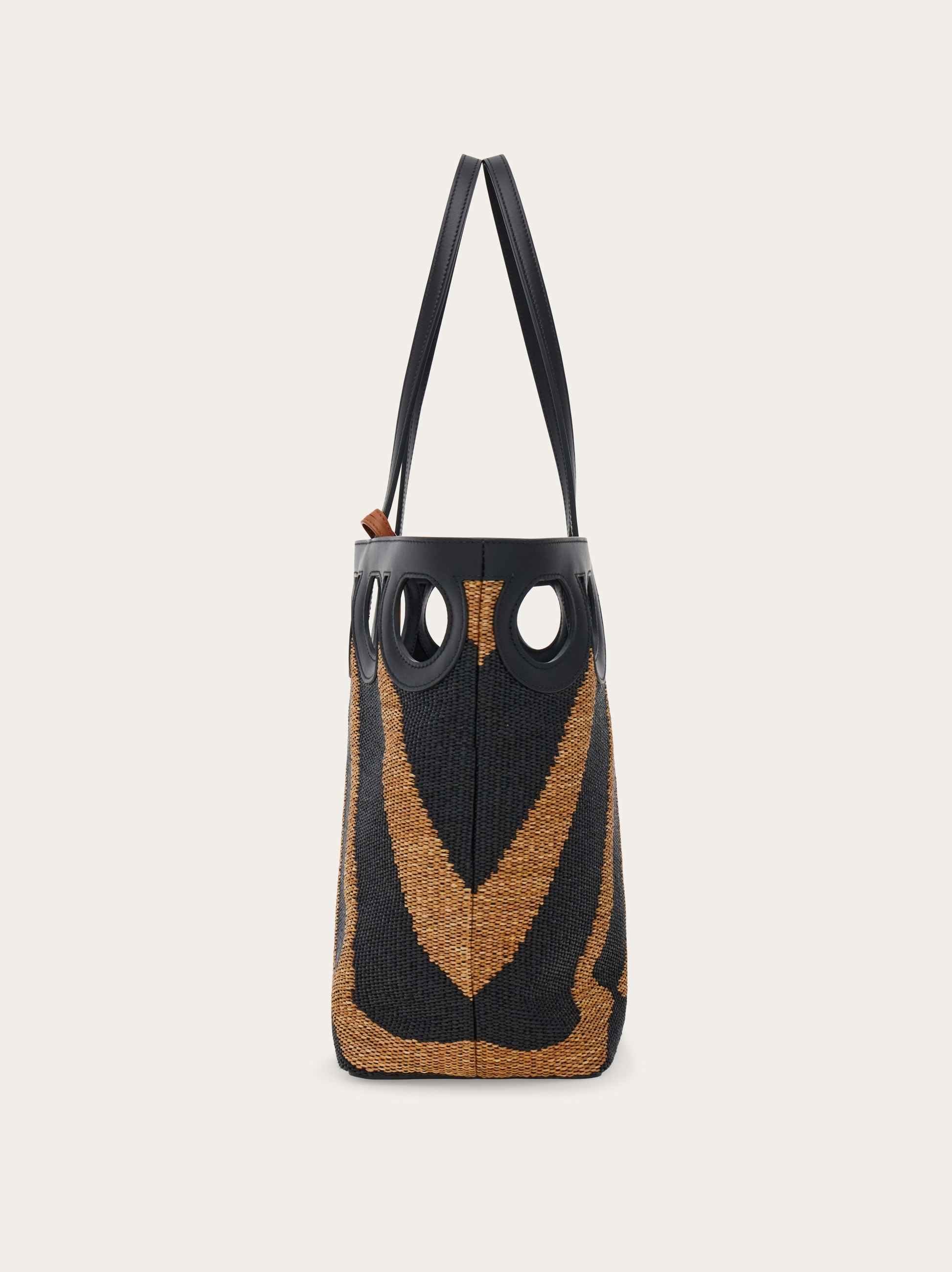 Gancini outline tote bag (L) - Women | Ferragamo