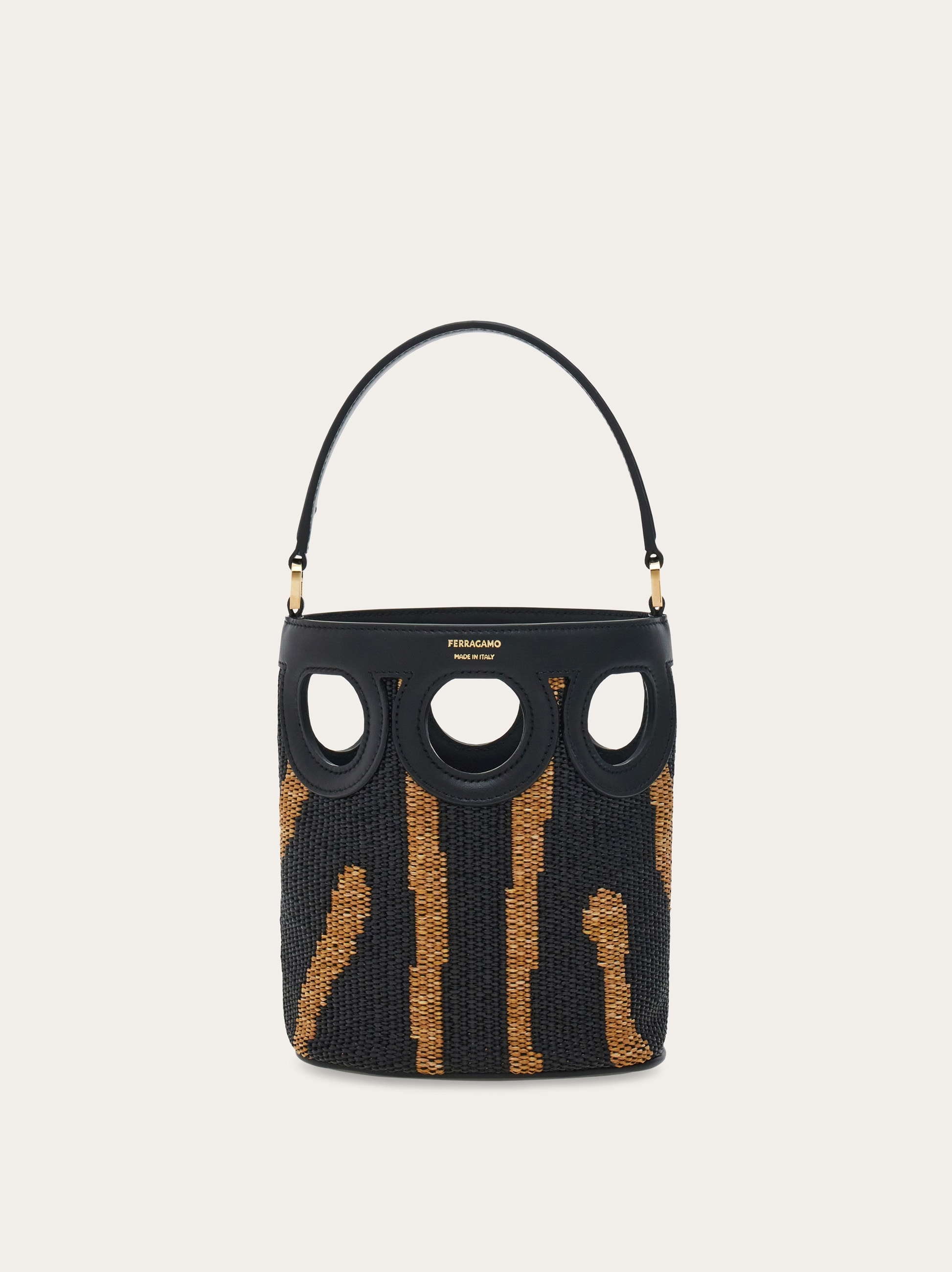 ガンチーニ バケットバッグ(XS) - ウィメンズ | Ferragamo