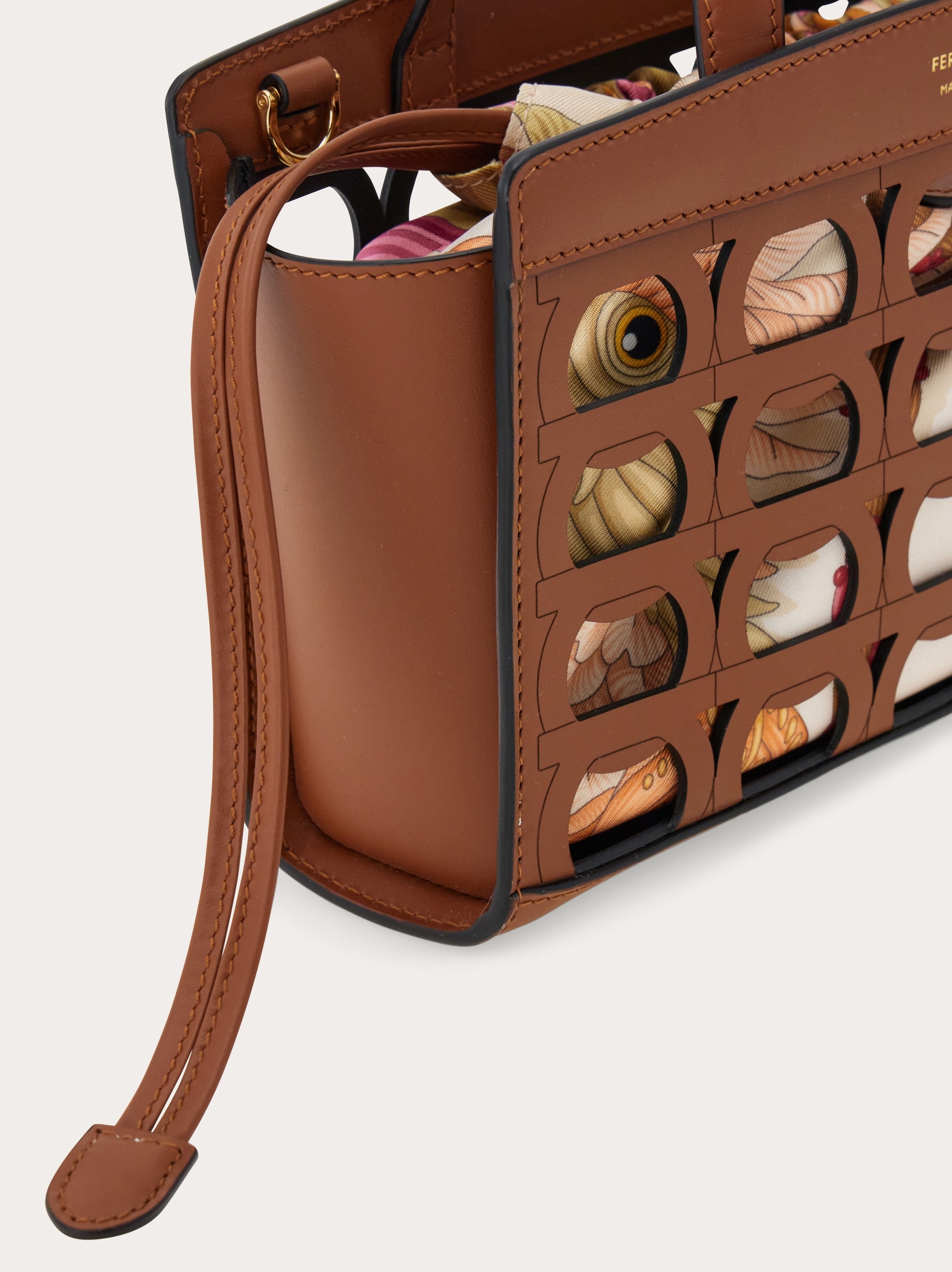 ミニトートバッグ - ウィメンズ | Ferragamo