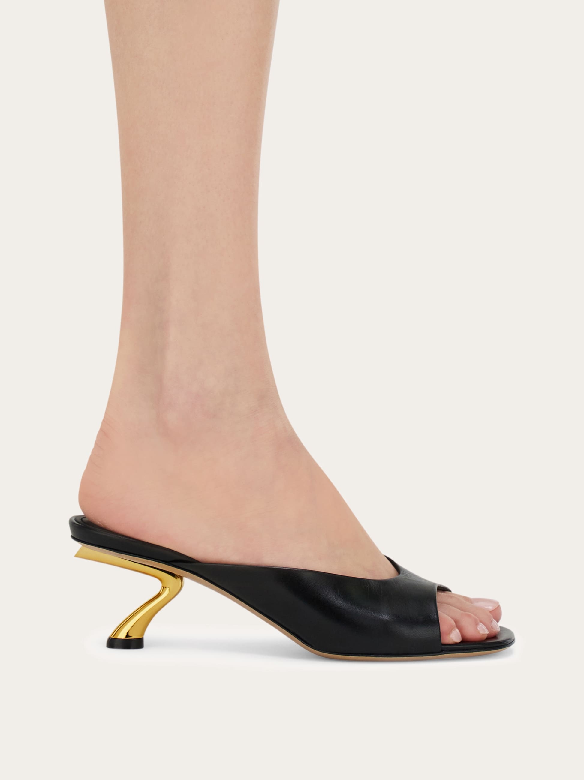 S-shaped heel slide - Women | Ferragamo