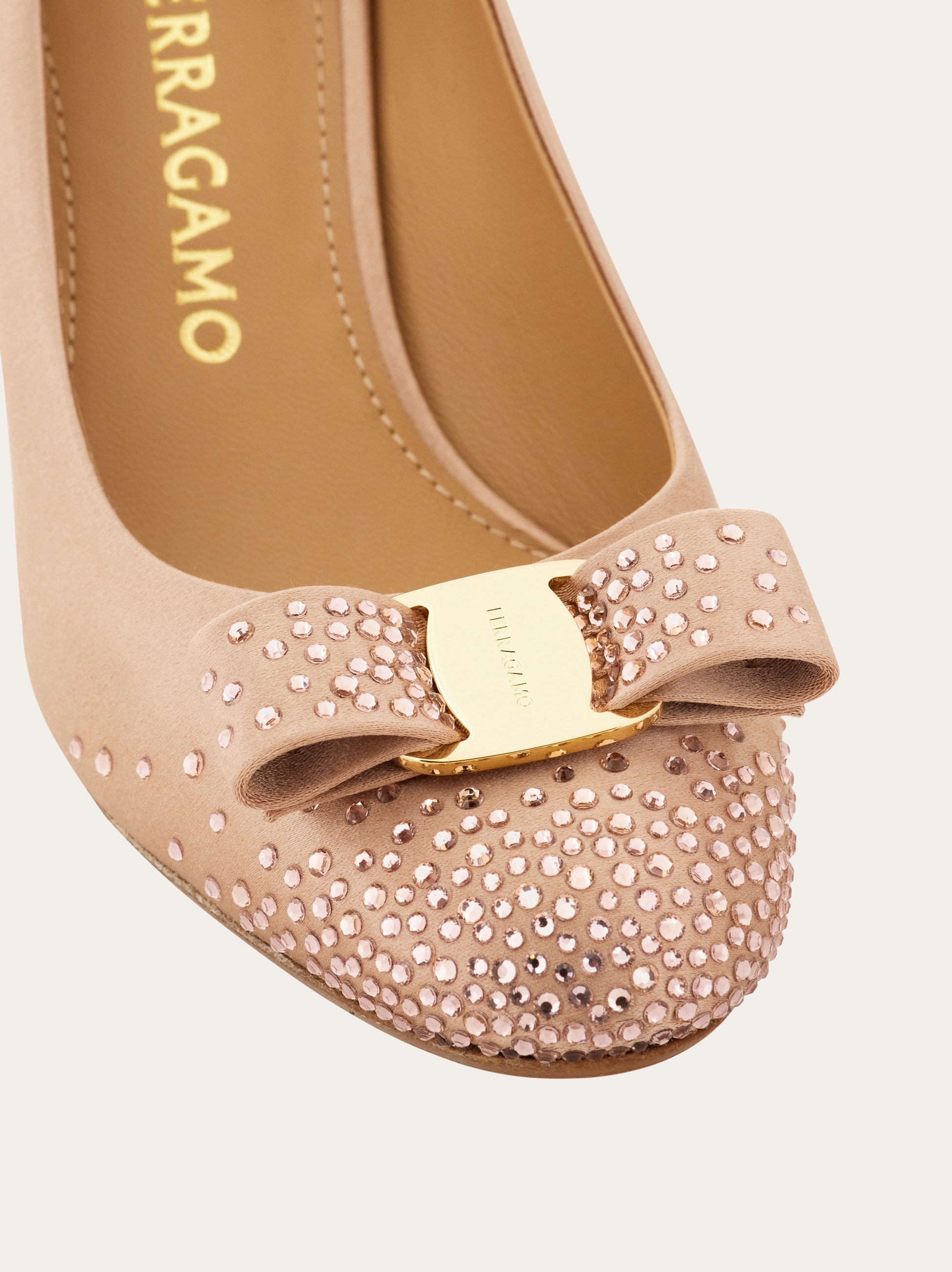 ヴァラ リボン パンプス - ウィメンズ | Ferragamo