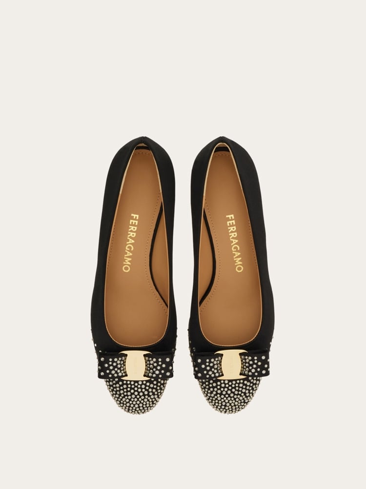 Zapatos de salón lazo Vara con cristales Gallery image 3