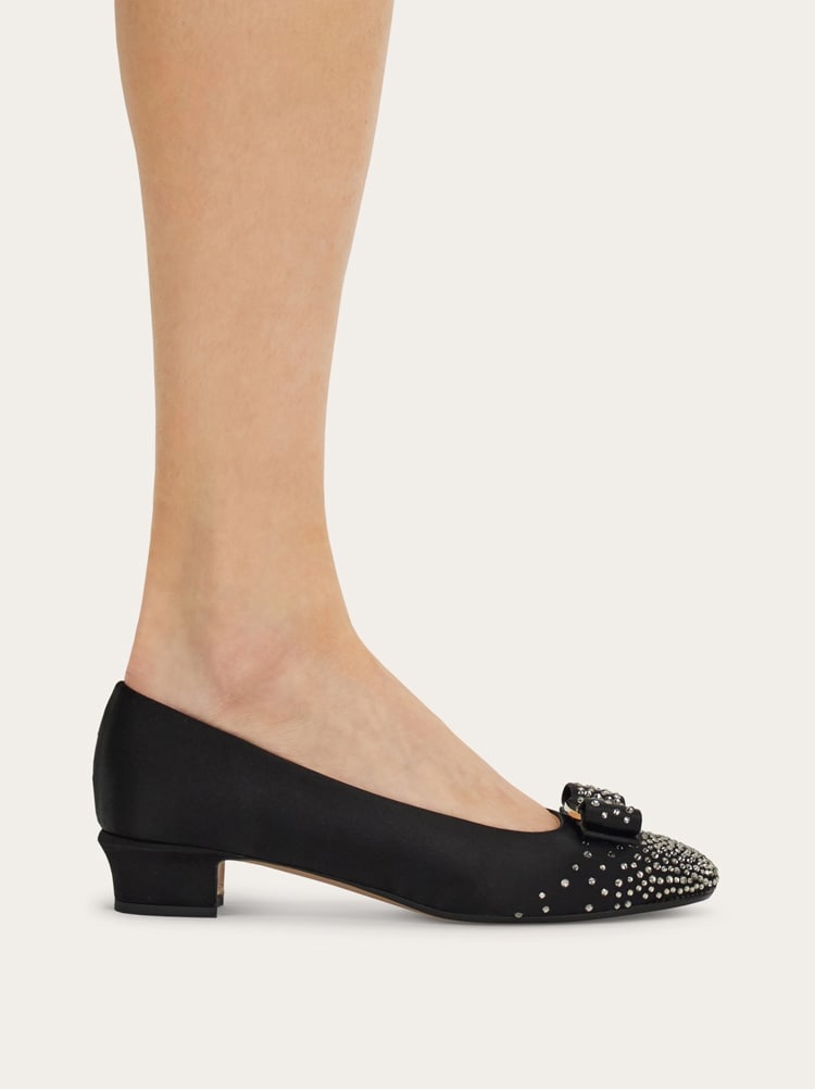 Zapatos de salón lazo Vara con cristales Gallery image 4