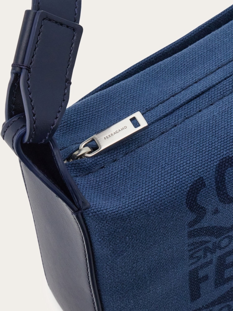 Shoulder bag with logo Gallery image 7