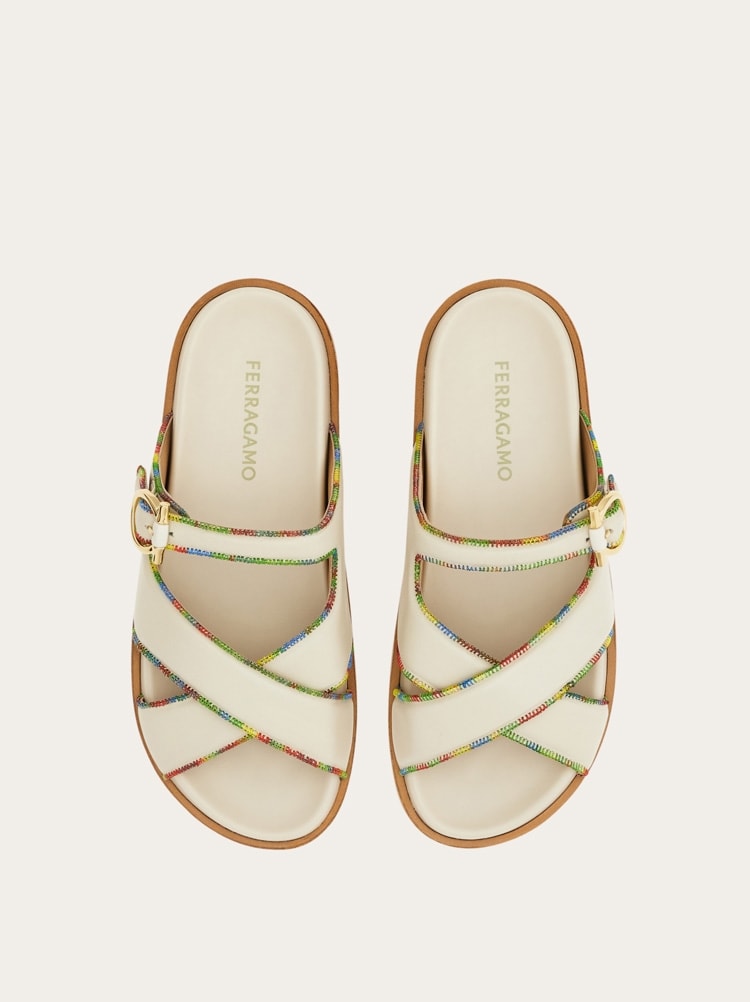 Gancini ornament flat slide Gallery image 3