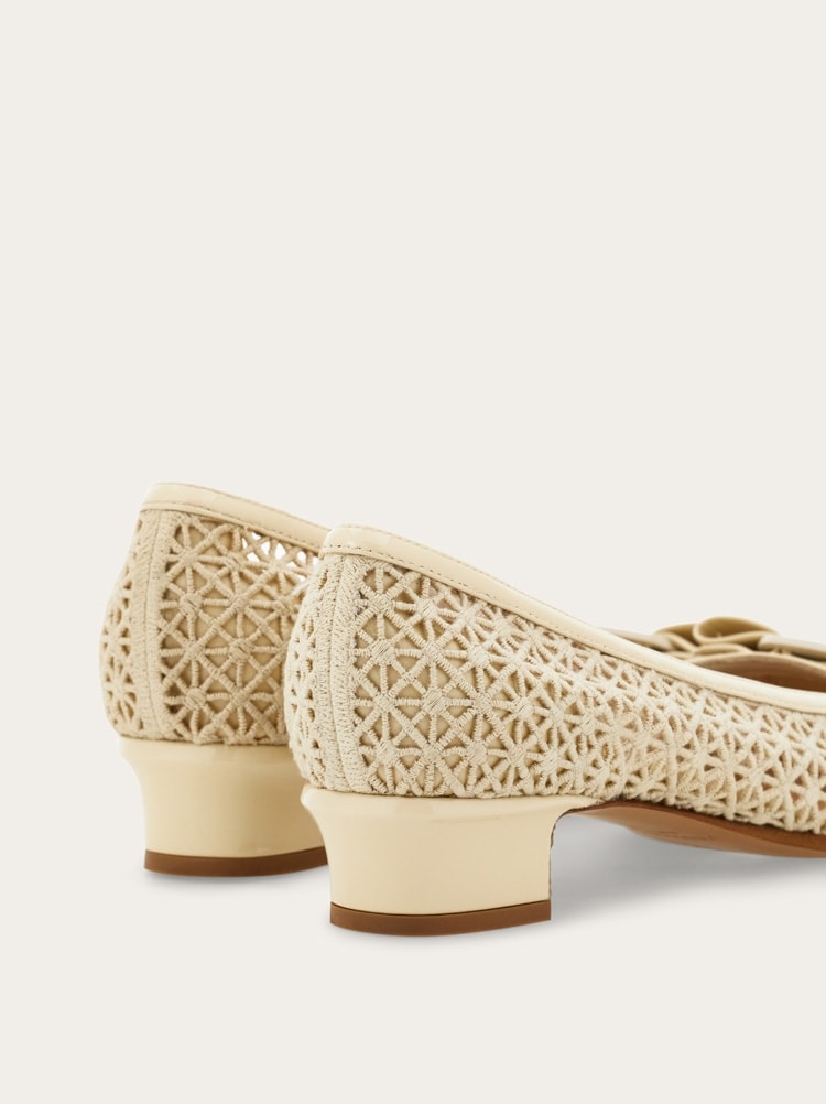 Vara bow pump Gallery image 5