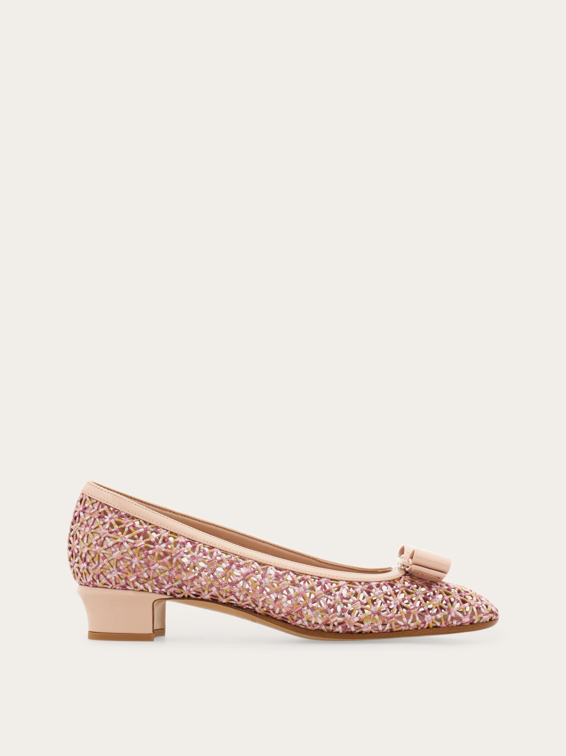 ヴァラ リボン パンプス - ウィメンズ | Ferragamo