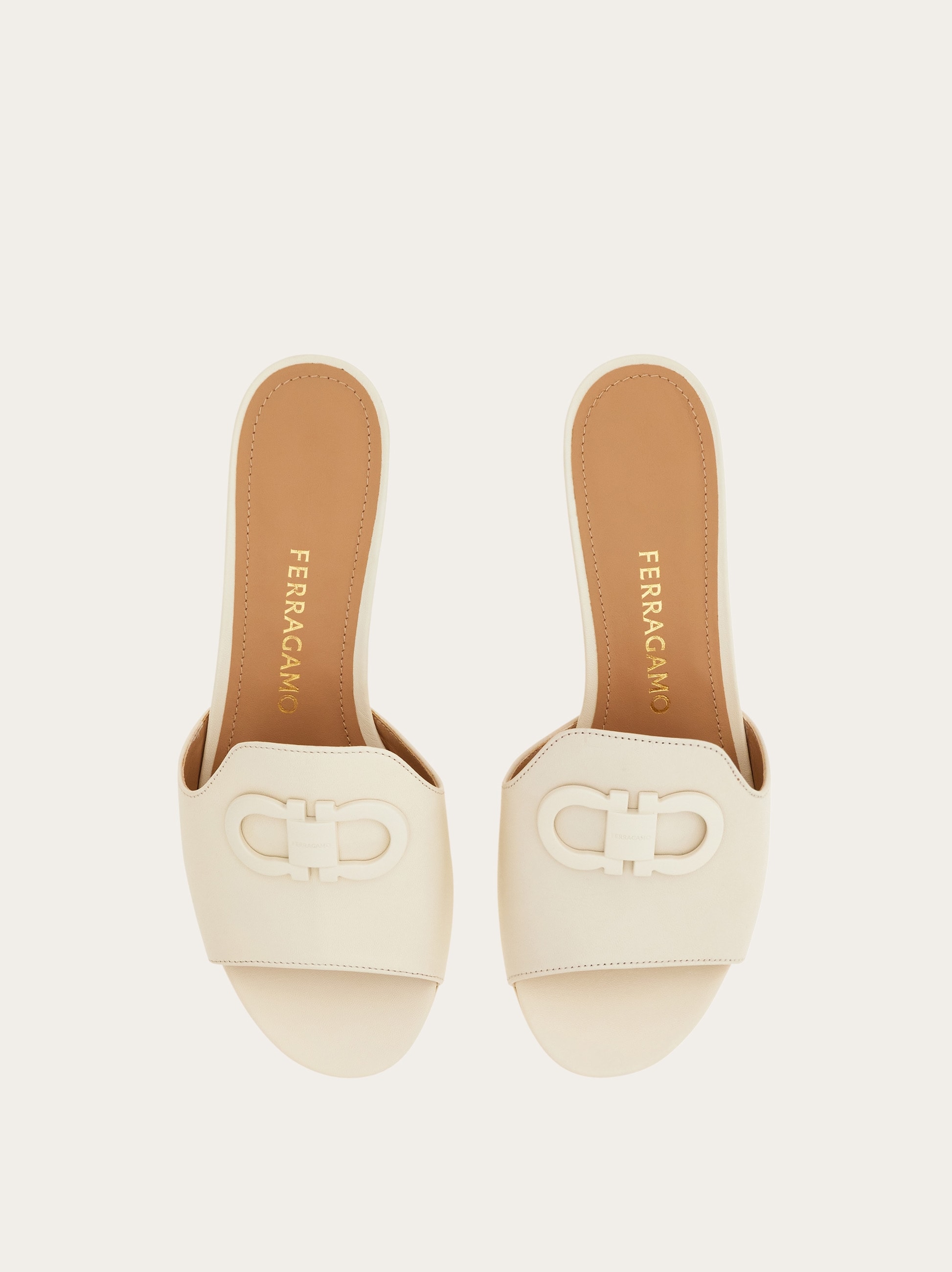 ガンチーニ サンダル - ウィメンズ | Ferragamo