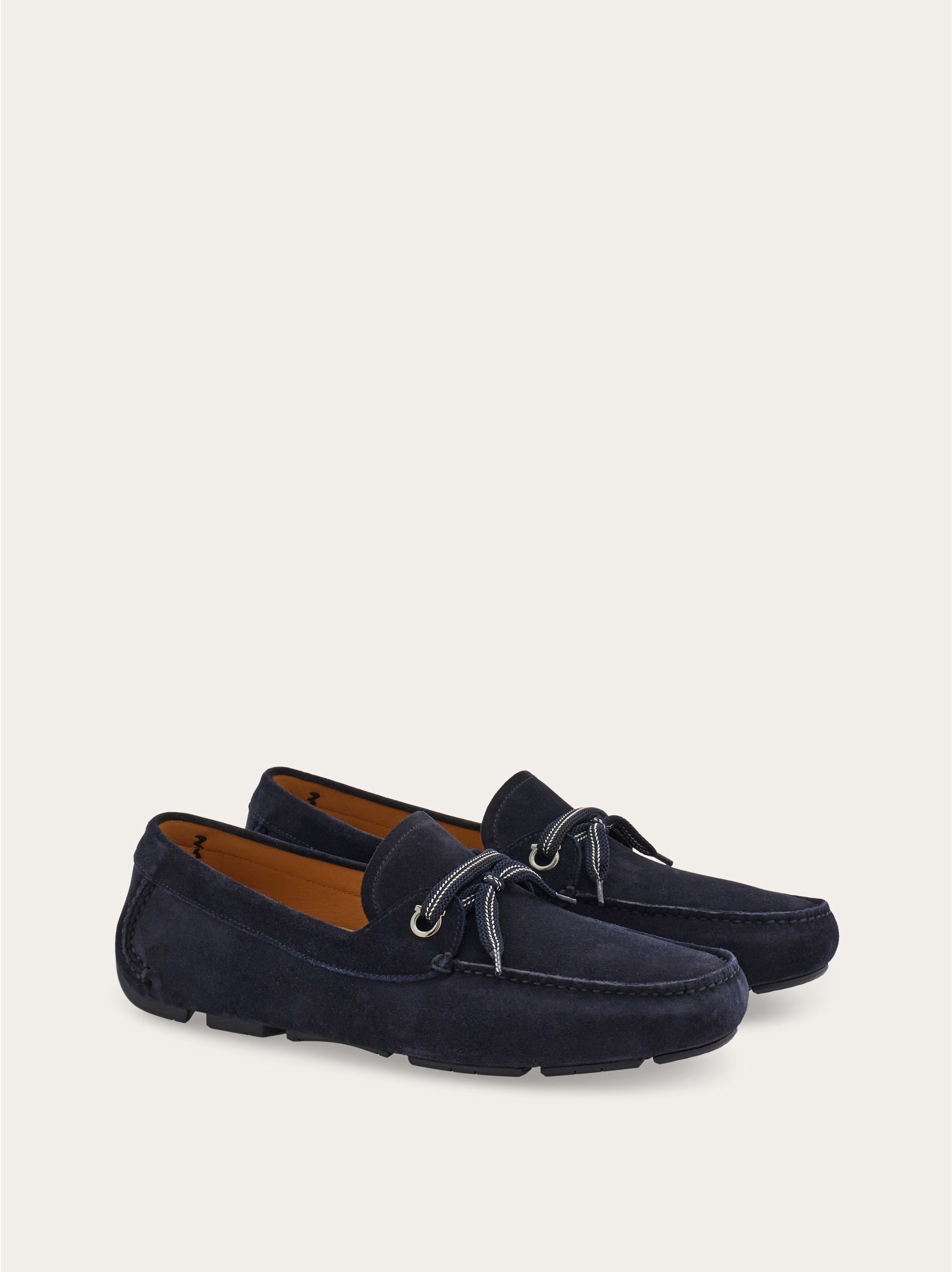 ドライビングシューズ - メンズ | Ferragamo