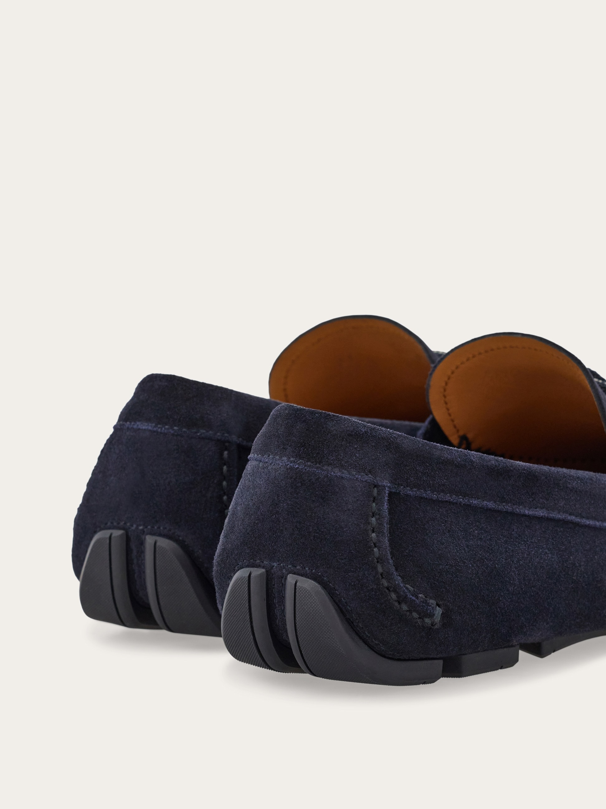 ドライビングシューズ - メンズ | Ferragamo