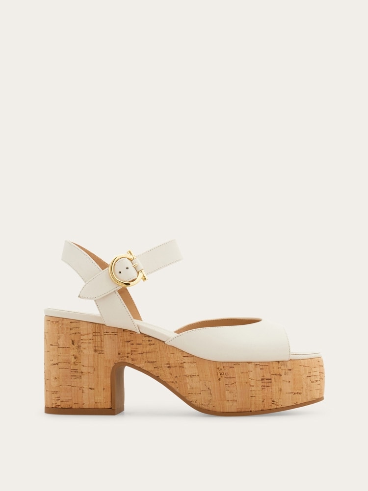 Sandalo plateau Gallery image 1