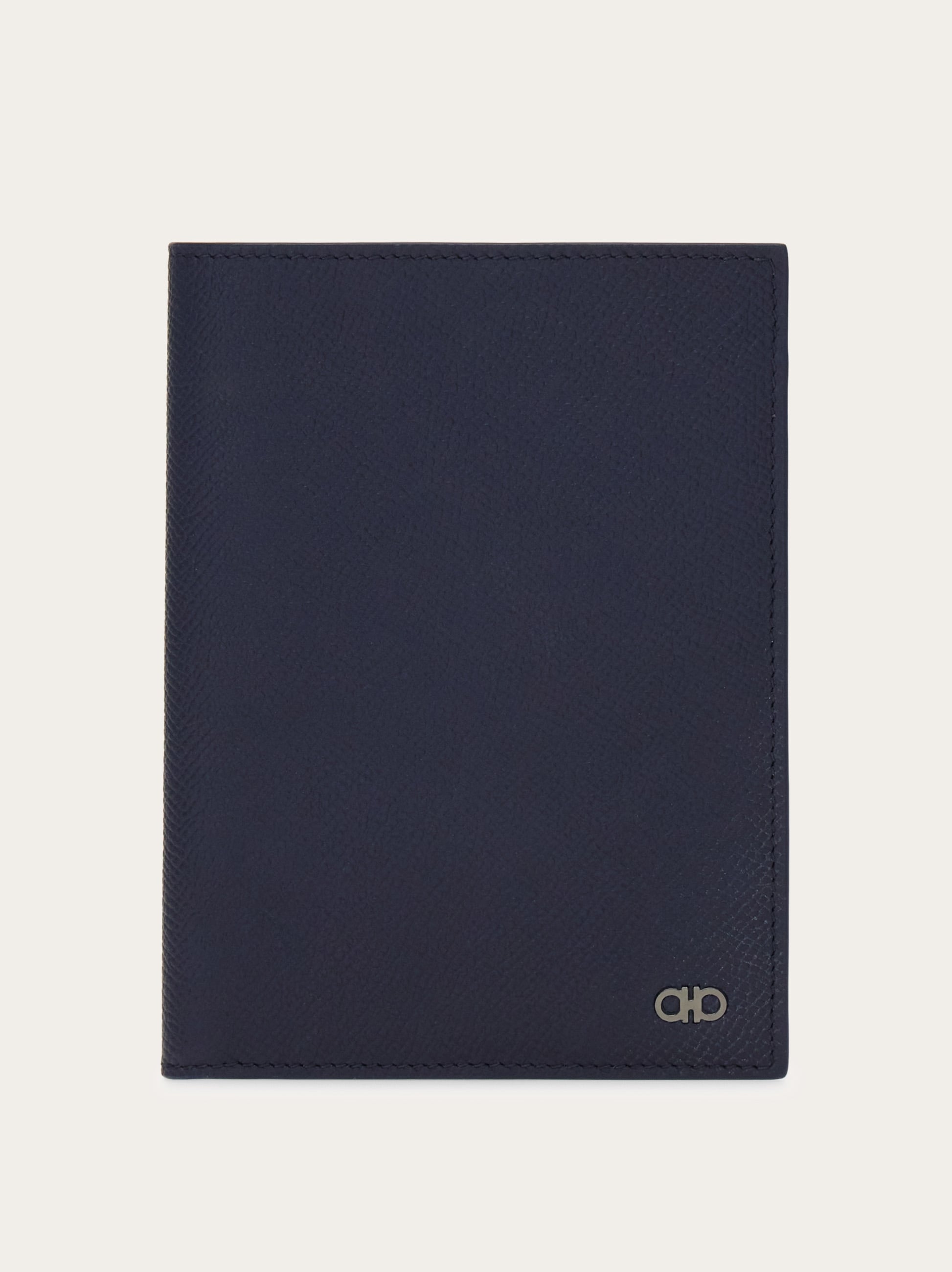 Gancini Passport holder - Men | Ferragamo