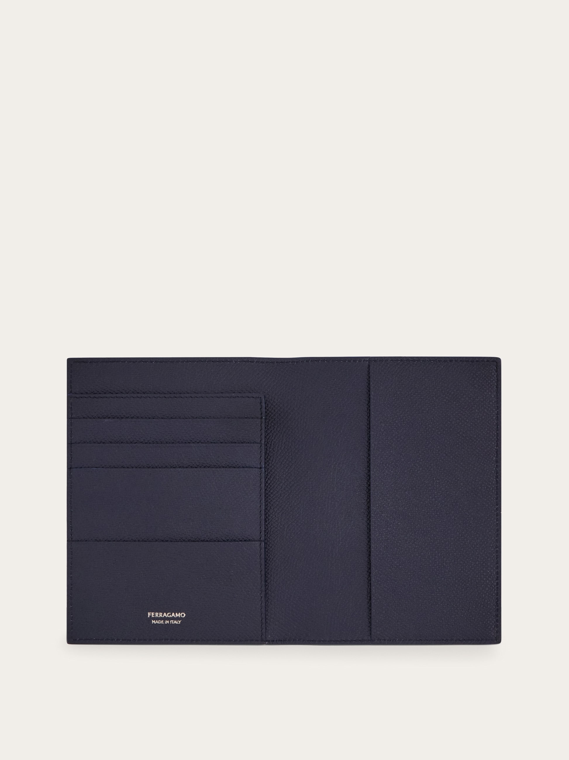 Gancini Passport holder - Men | Ferragamo