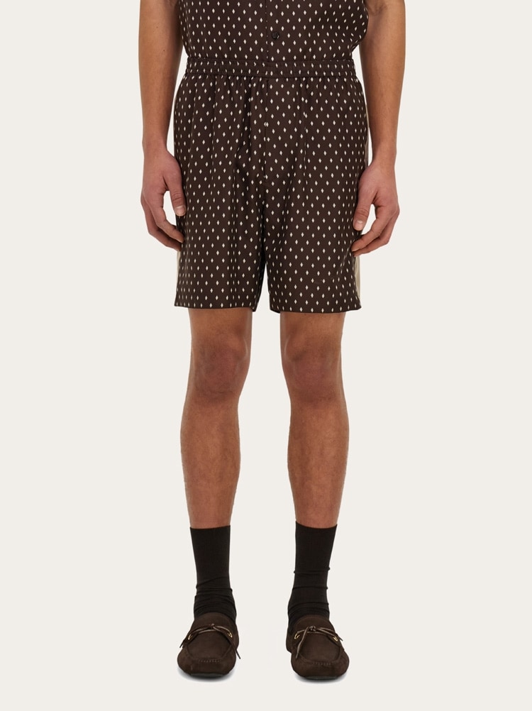 Silk Bermuda shorts Gallery image 2