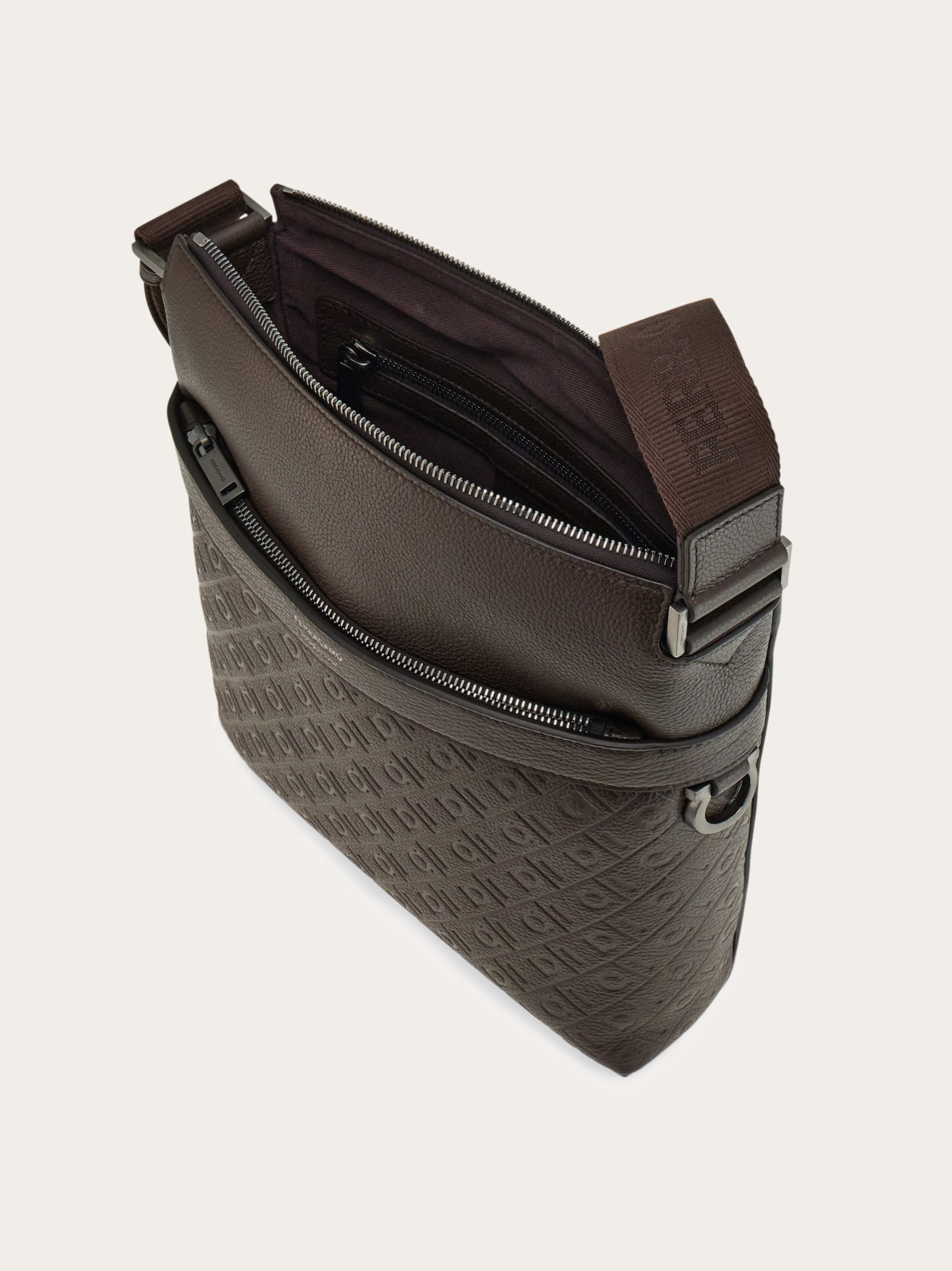 モノグラム ショルダーバッグ - メンズ | Ferragamo