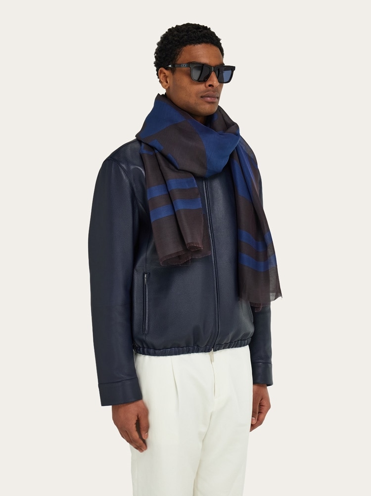 ロゴ ストール Gallery image 3