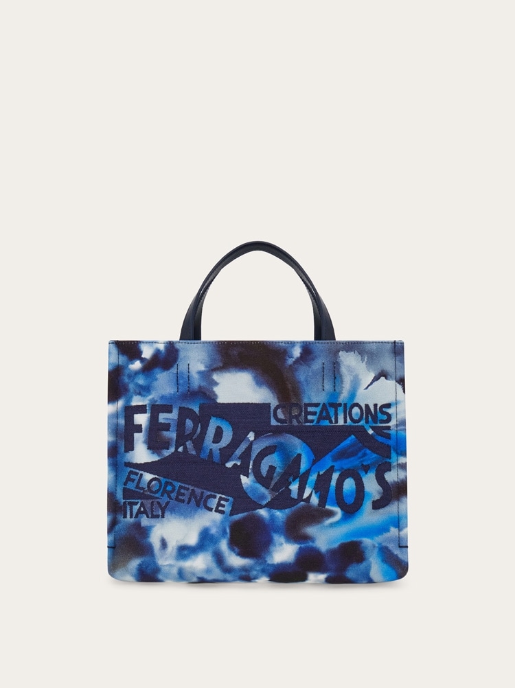 Carnation print tote bag (M) Gallery image 1