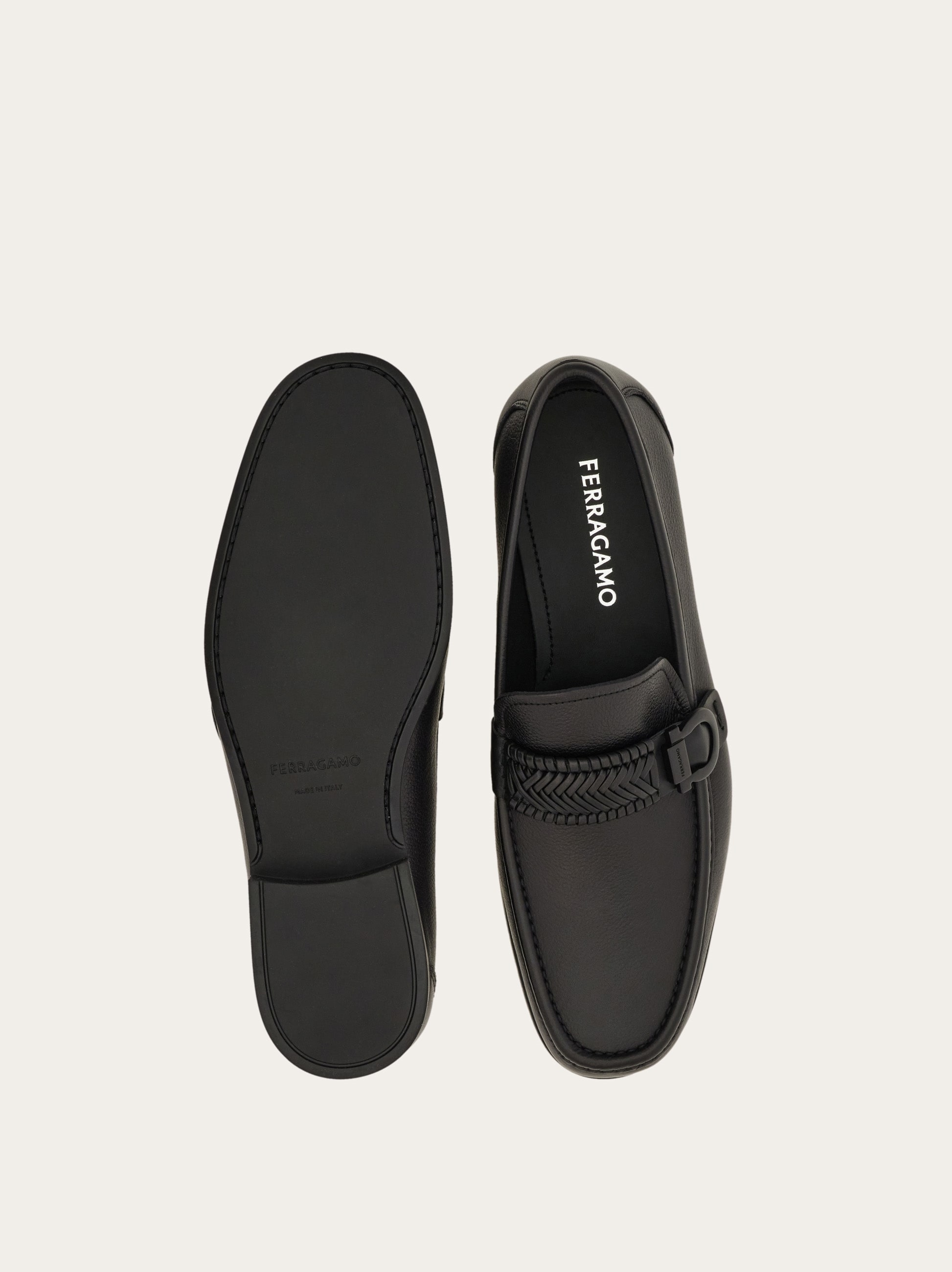 SALVATORE FERRAGAMO メンズモカシン 7 1/2 黒 FERRAGAMO（フェラガモ） サルバトーレフェラガモ Salvatore Ferragamo