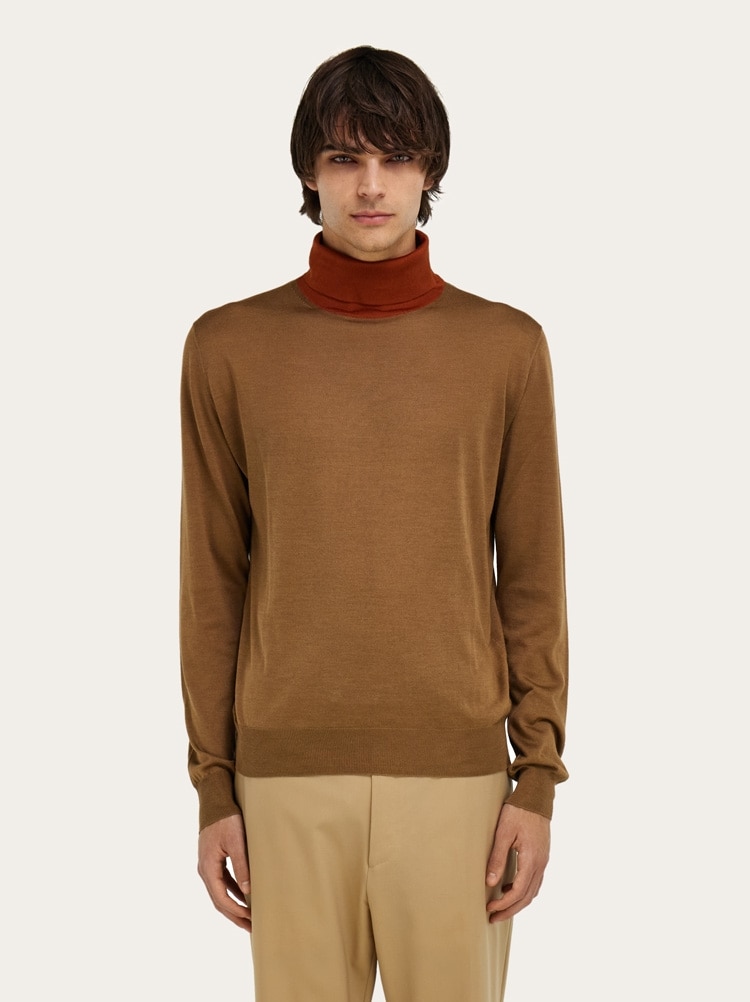 Pull col roulé Gallery image 2