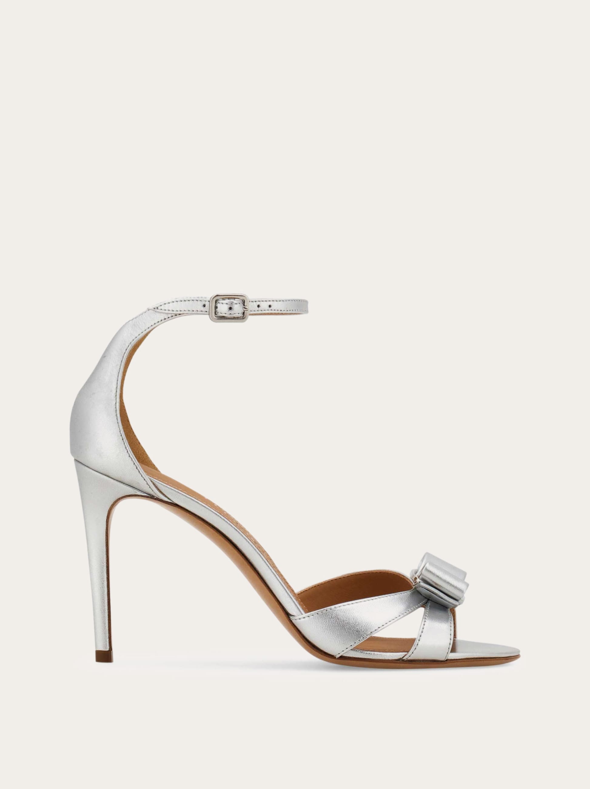 Salvatore Ferragamo ヴァラ リボン ウェッジソール 6 Vara bow sandal - Women | Ferragamo