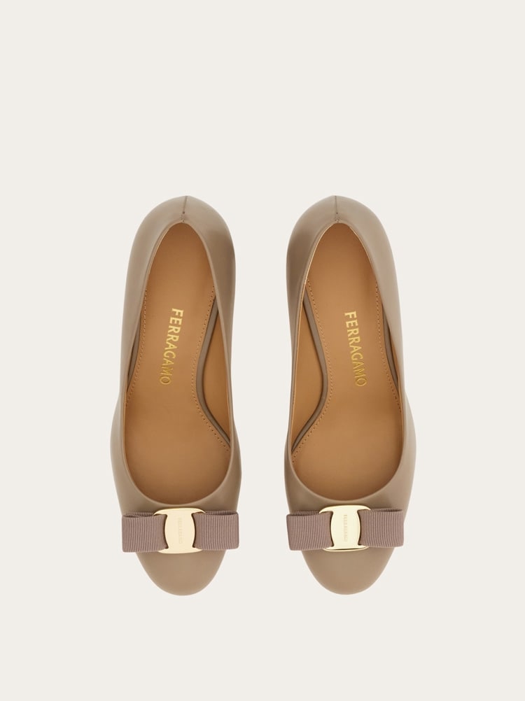 ヴァラ リボン パンプス Gallery image 3