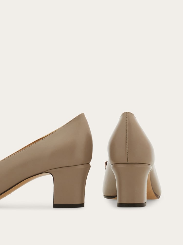 Vara bow block heel pump Gallery image 6