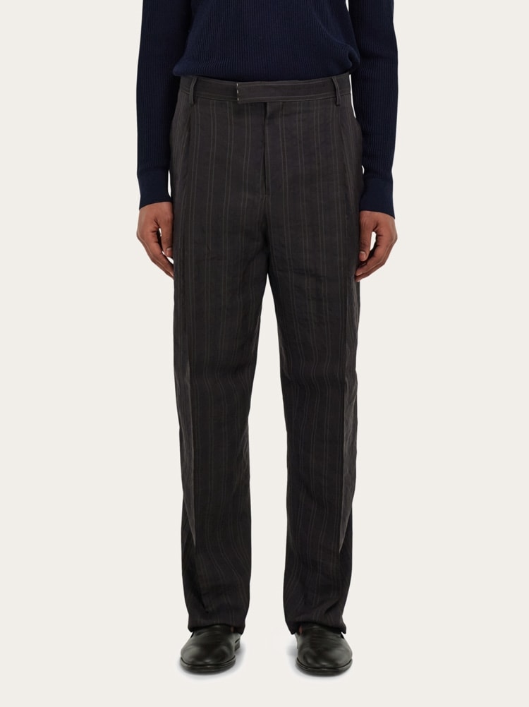 Relaxed tailored trouser Gallery image 2