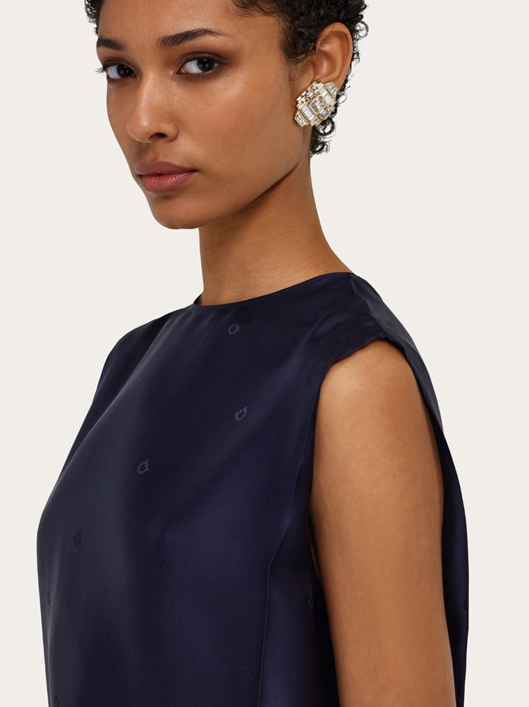 Top sans manche en soie Gallery image 4