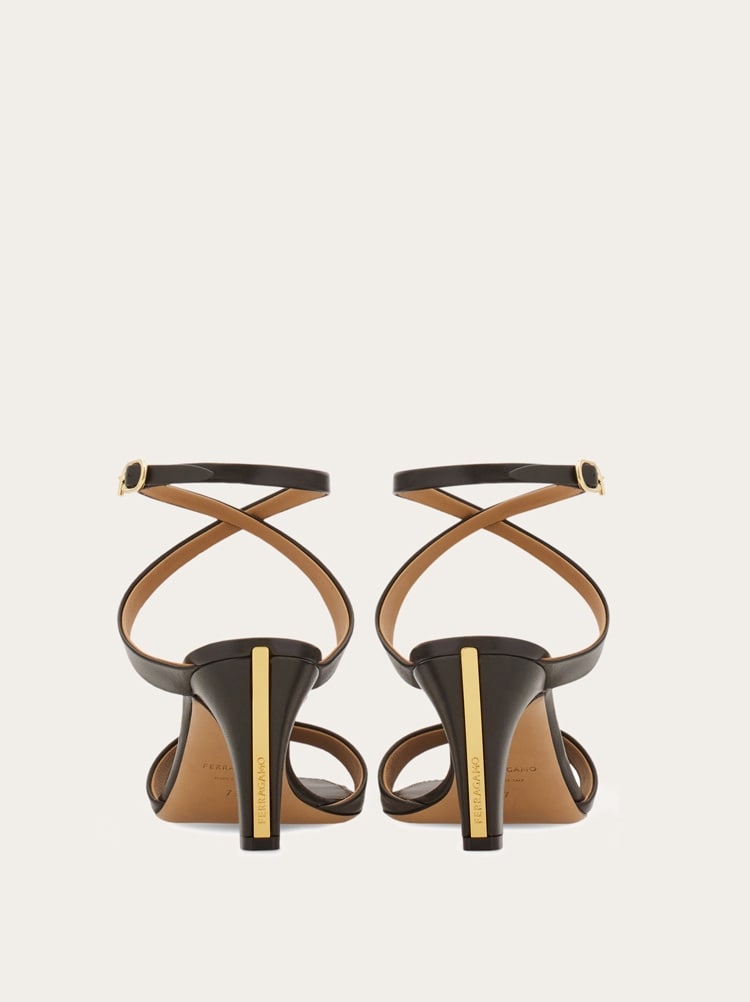 Mid heel sandal Gallery image 5