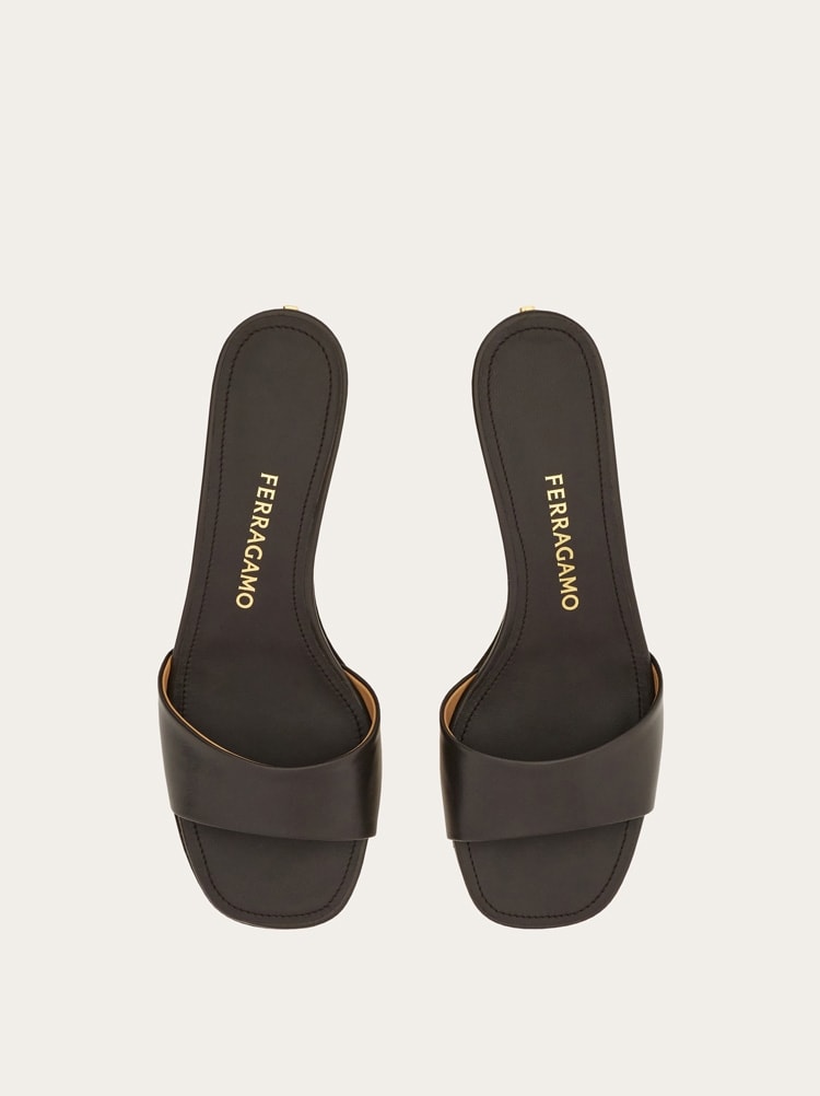 Low heeled mule Gallery image 3