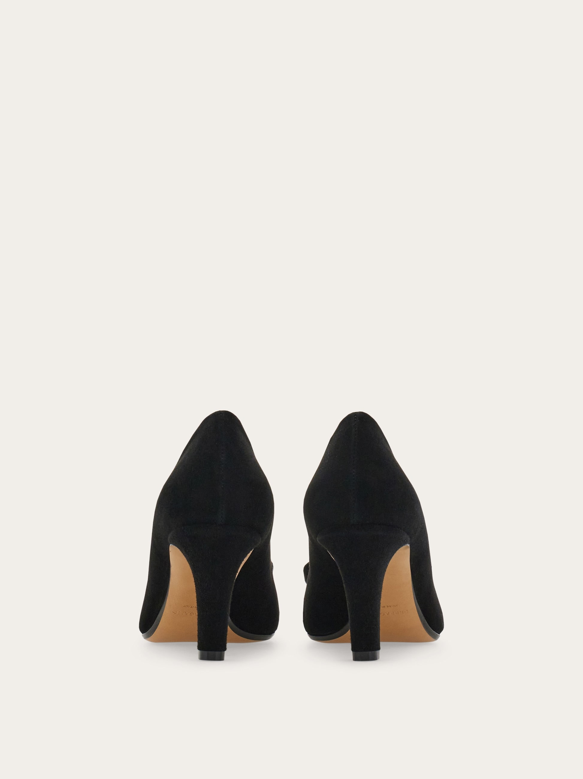 日本限定商品】ヴァラ リボン パンプス - ウィメンズ | Ferragamo