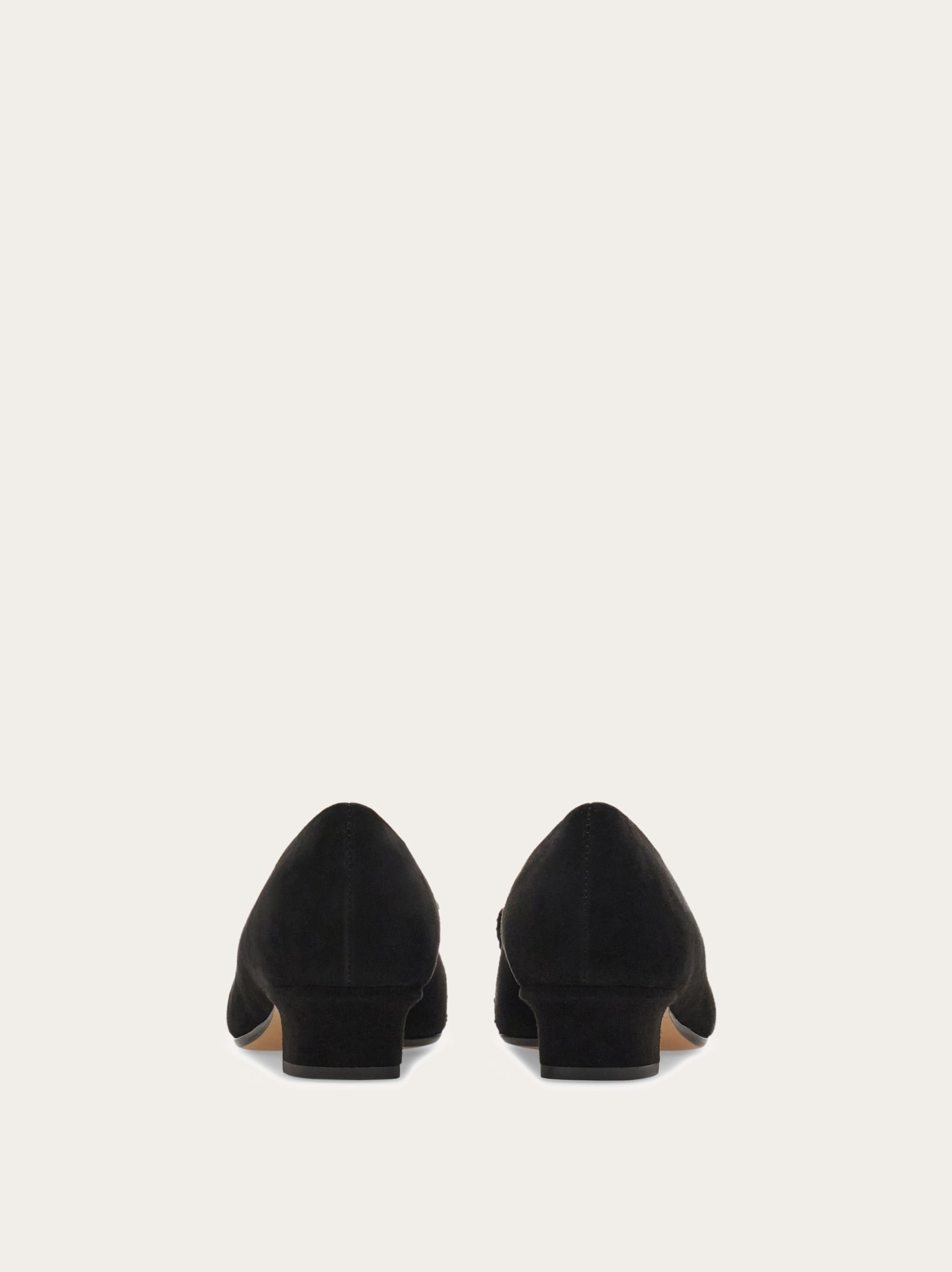 日本限定商品】ヴァラ - ウィメンズ | Ferragamo