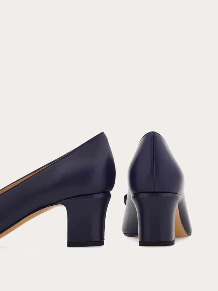 Vara bow block heel pump Gallery image 6