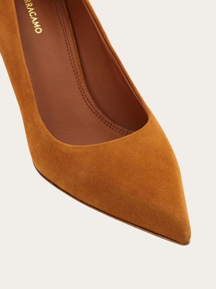 Pump shoe Gallery image 6