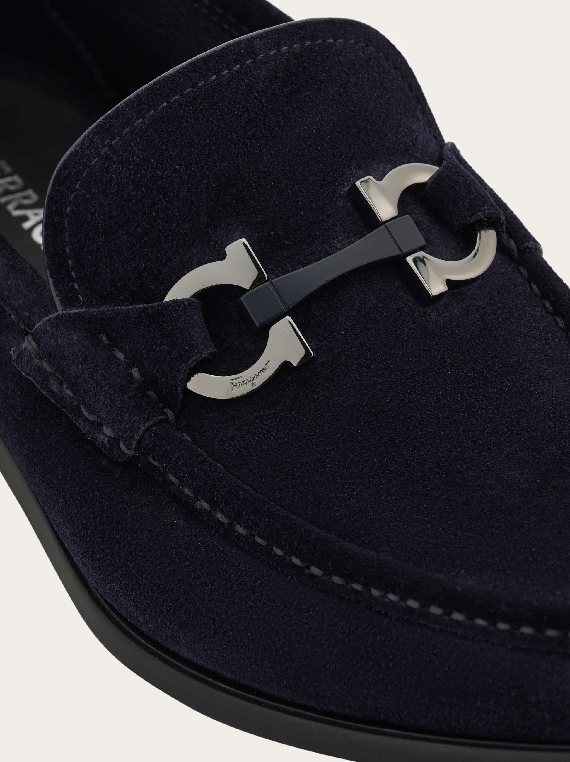 Salvatore Ferragamo タイピン <No.830> Gancini ornament moccasin - Men | Ferragamo