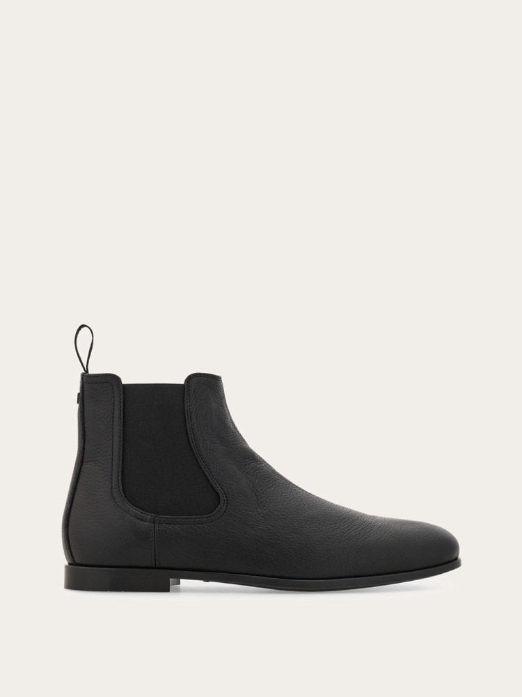Chelsea boot Gallery image 1
