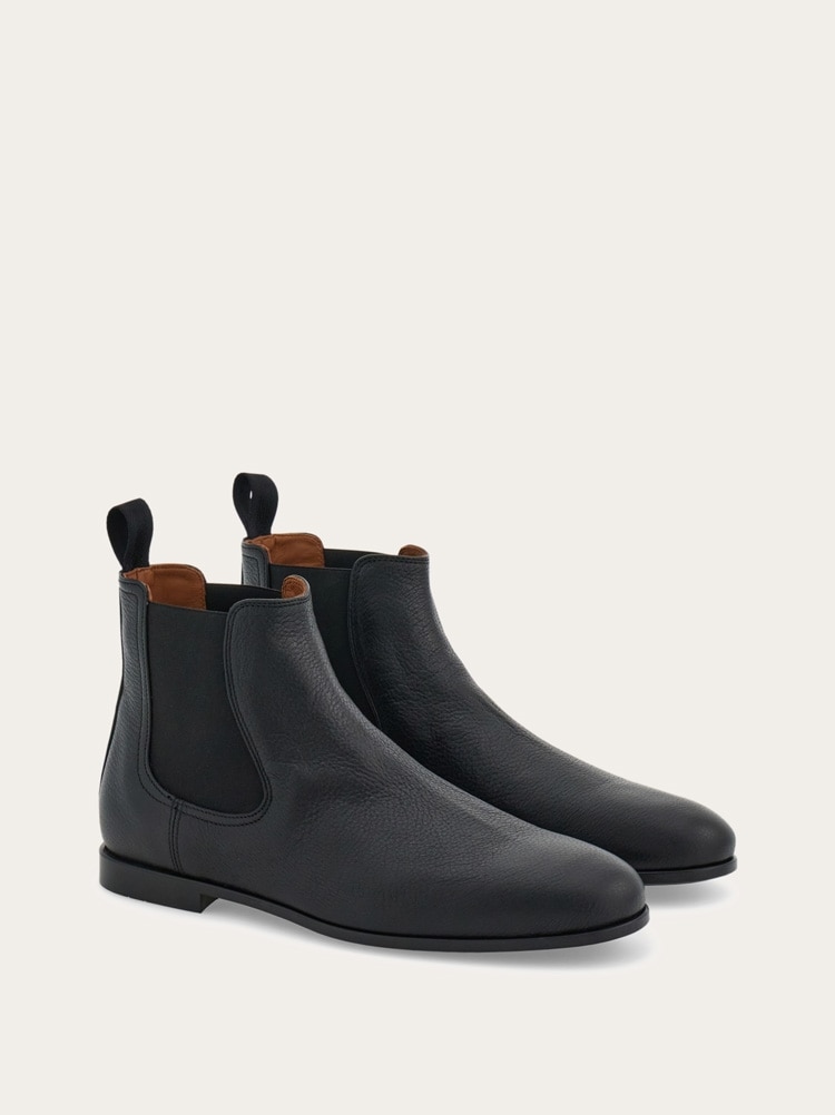 Chelsea boot Gallery image 2