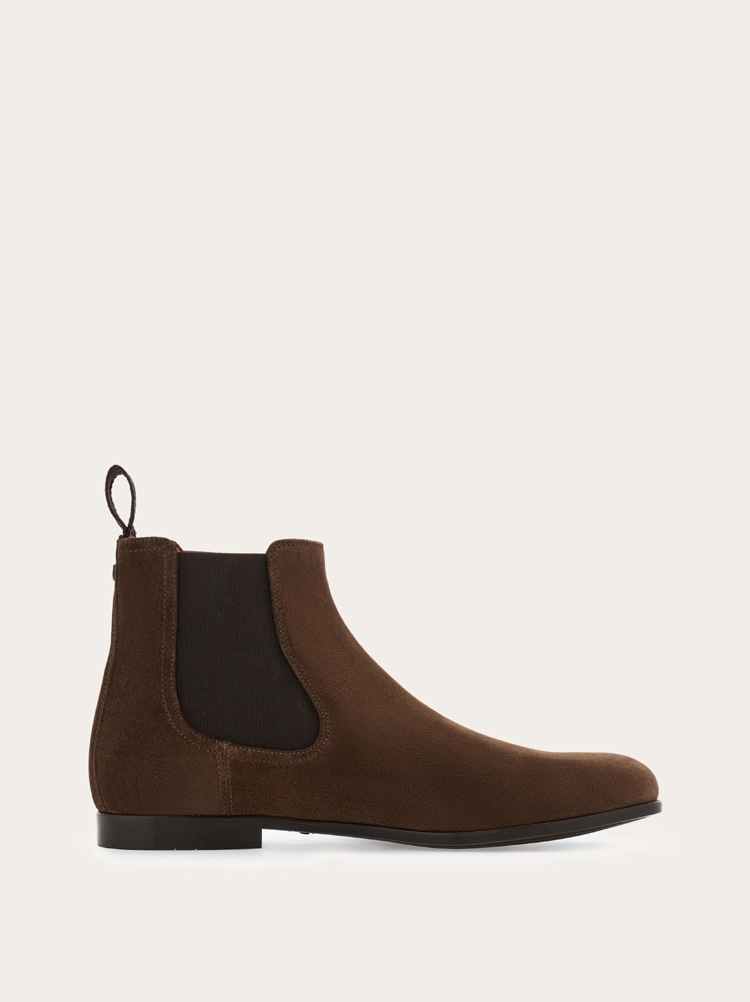 Chelsea boot Gallery image 1
