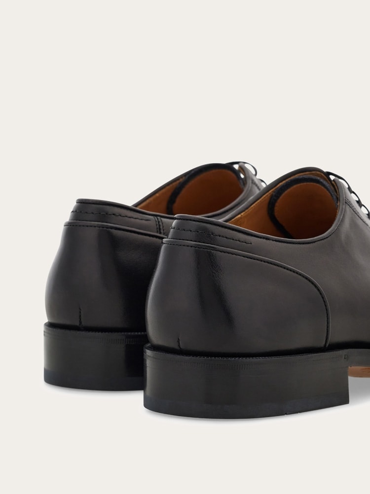 Derby shoe with stitching detail Gallery image 4