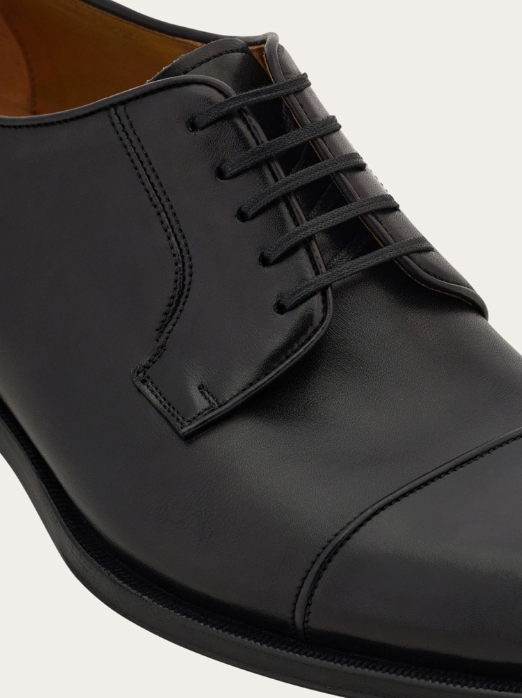Derby shoe with stitching detail Gallery image 6