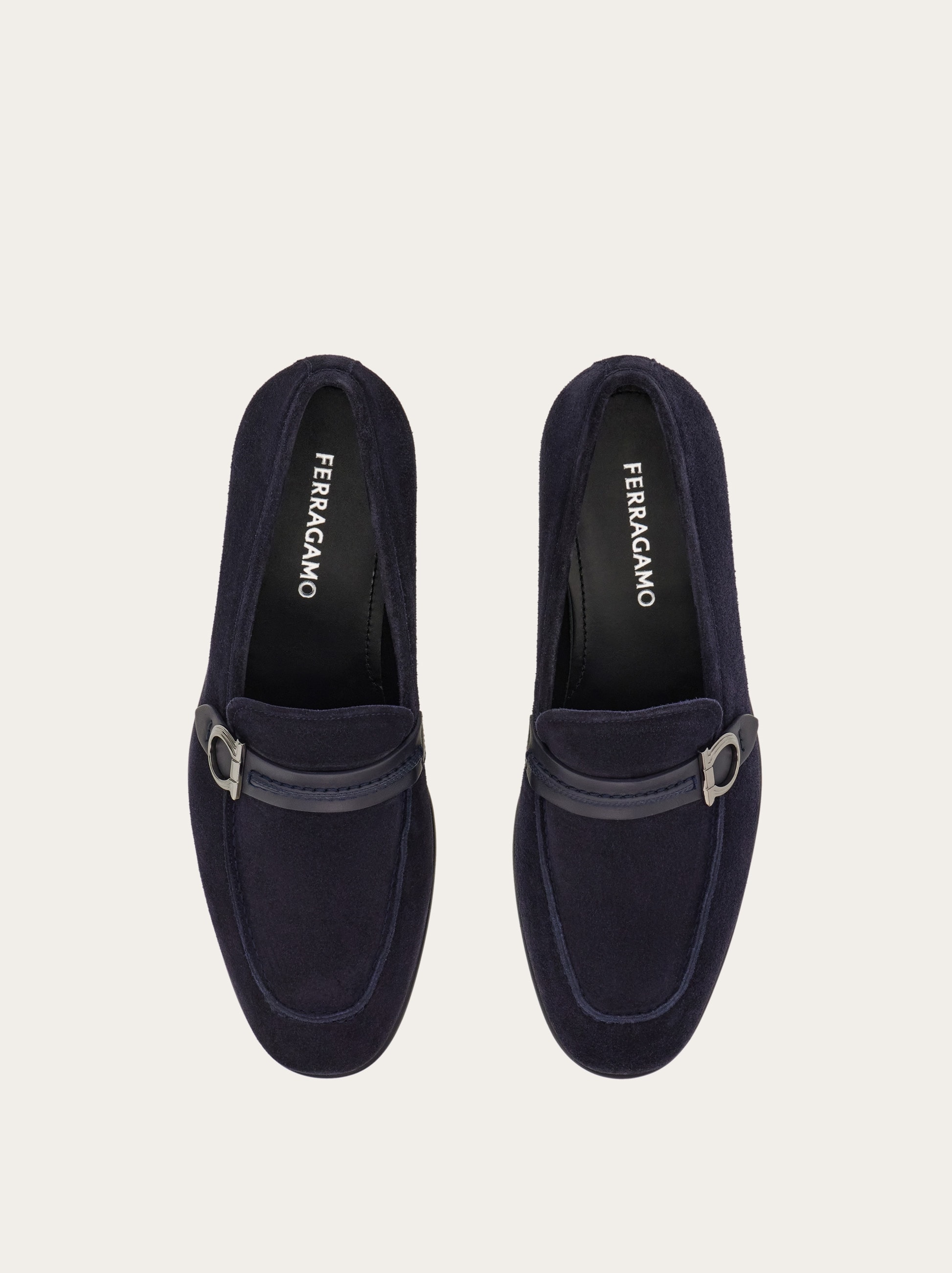 Ferragamoガンチーニアンサンブル Gancini ornament moccasin - Men | Ferragamo