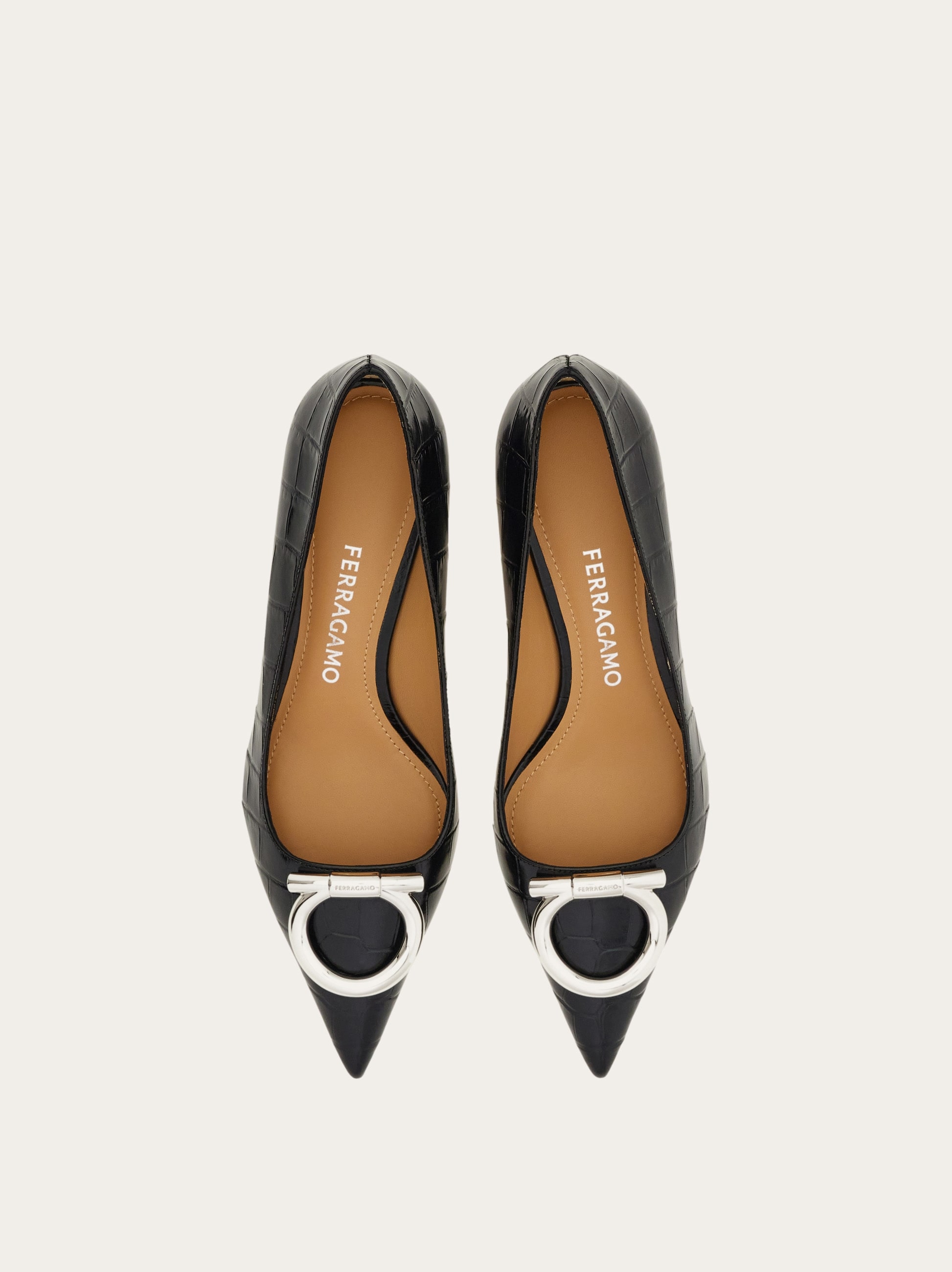 Maxi Gancini pump - Women | Ferragamo