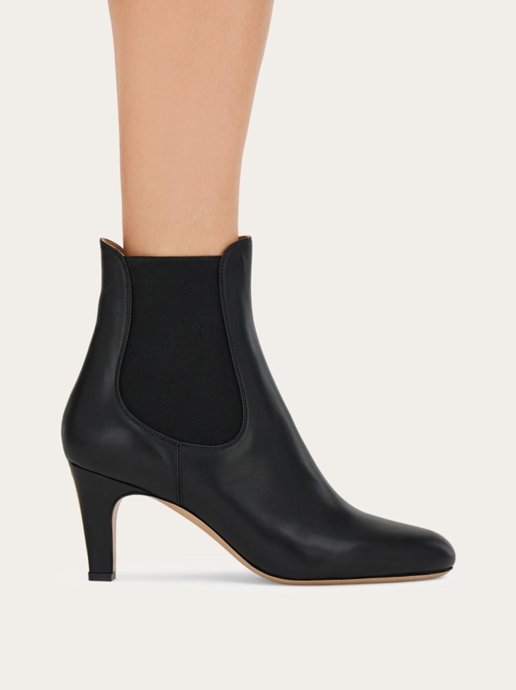 Stivaletto Chelsea con tacco Gallery image 4